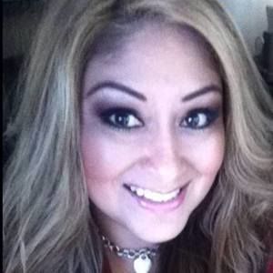 Meet your Posher, Roxanne